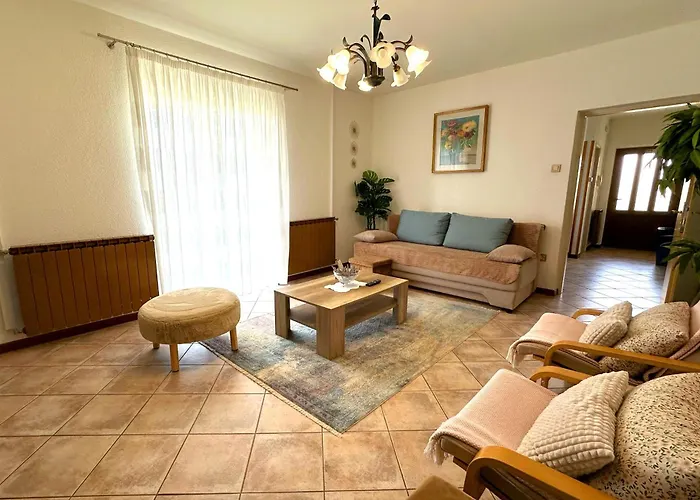Apartment Ana